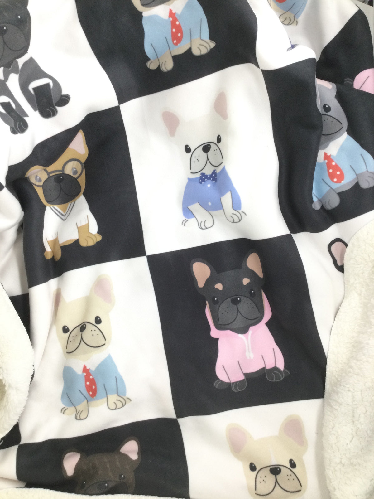 Frenchie Blanket | Preppy French Bulldogs on Black &amp; White, Frenchie Dog, French Bulldog pet products